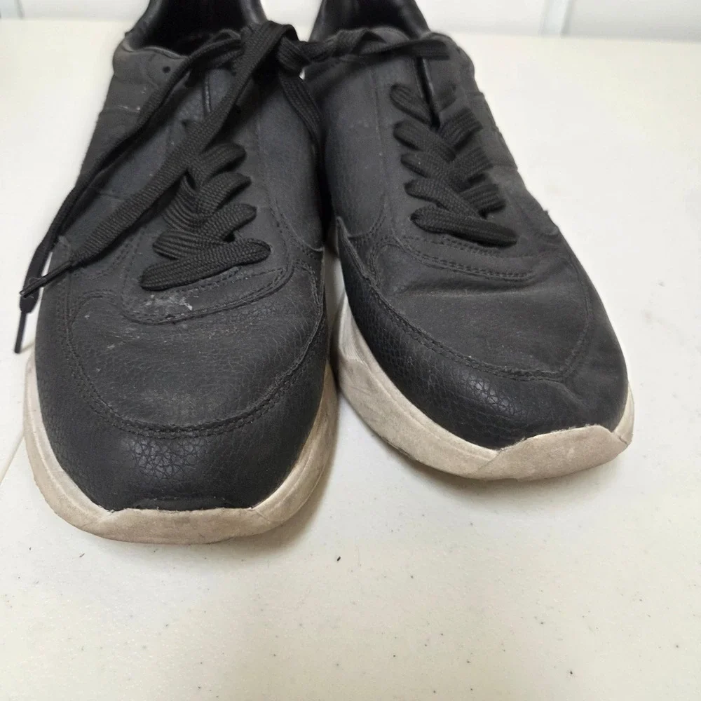 Calvin Klein Jeans Mens Black Faux Leather Fashion Sneakers Lace Up Size 10.5